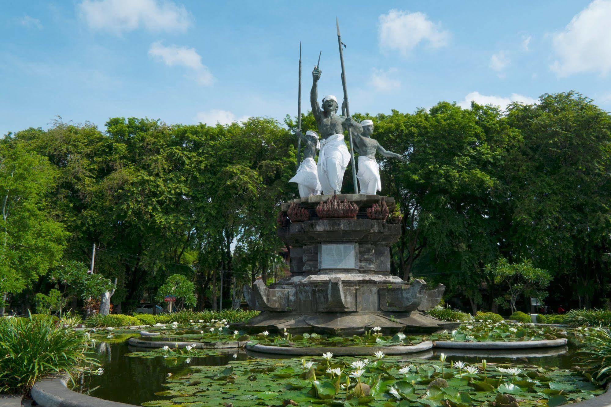 Grand Mirah Boutique Hotel Denpasar  Exterior photo
